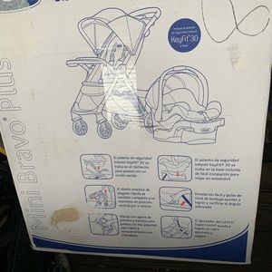 Chicco Mini Bravo plus travel system